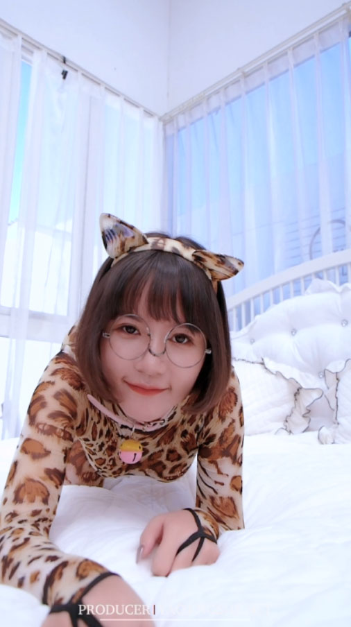 [妖精社视频] 2020.10.14 H2031 《唐飞飞-猫女》 [1V/1.43G]