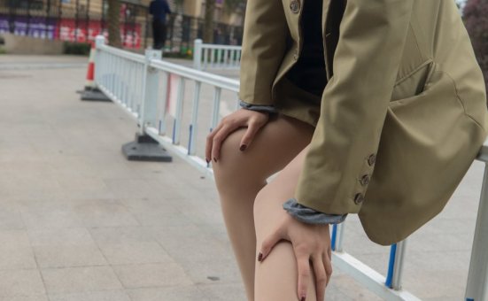 纳丝摄影 婉文 穿着丝袜去喝茶啦 [60P-468MB]