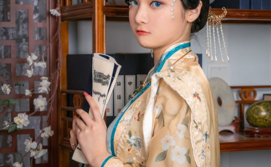 许枳 – NO.04 小公主 [21P-235MB]