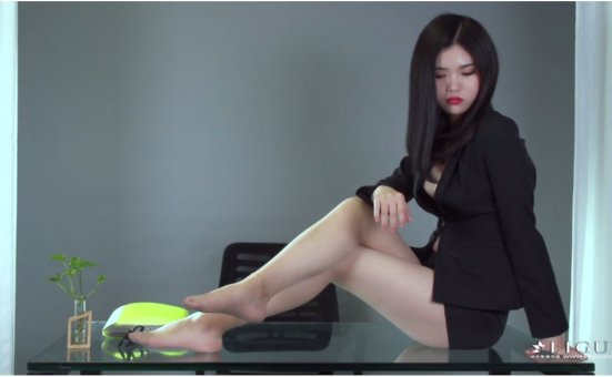 [Ligui丽柜]HD视频 2019.11.26 职场新秀 小辫儿[1V-205MB]