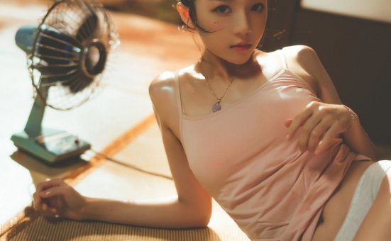 [Cosplay] Nagisa 魔物喵 – Hot summer 炙夏 [47P-1.35GB]