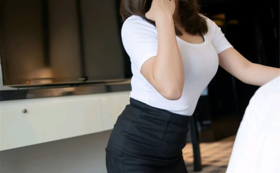 [Ugirls爱尤物] 2018.10.16 No.1245  COCO小曼 秋风曼曼 [35P]