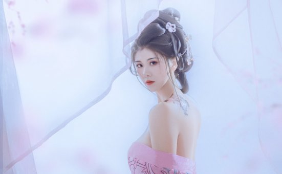 丝慕写真 第052期 模特：凉晨《滑》