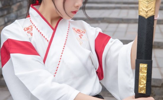 [电喵女神] 灵唯 长城古装 [70P-450M]