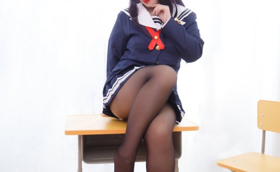 胡桃猫Kurumineko NO.002 — 学姐 [187P+5V-2.66G]