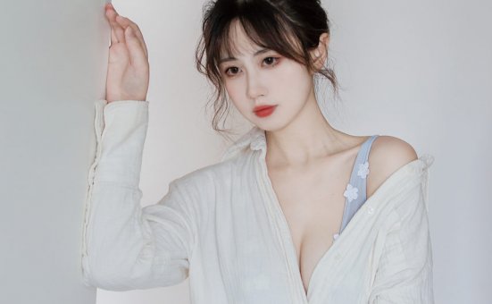 念雪ww –  夏至已至 [25P-255MB]