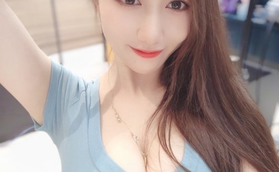 小玉吃果冻 – 小玉超自拍大图[20P-10MB]