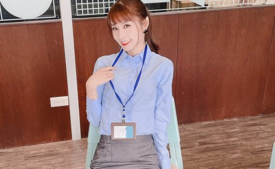 泥泥汝 – OL女郎B [350P+12V-840MB]