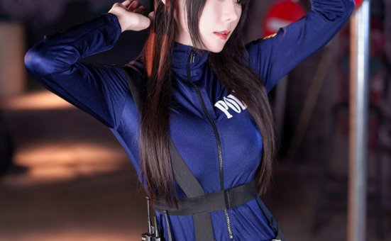 香草喵露露 –  2023年11月舰长 女警[40P+1V-1.54GB]