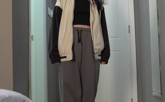 鱼鱼足影 NO.086 – 茵茵老师[147P+1V／1.15GB]