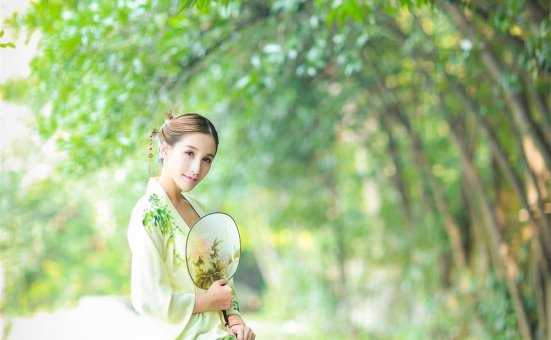 [TGOD推女神]2015.09.22 艾希ICE 清新汉服之艾希 [48+1P／322M]