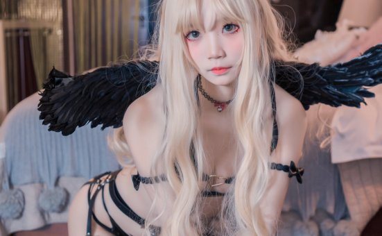 五更百鬼 – NO.38 圣女 吊带黑丝 [60P-873MB]