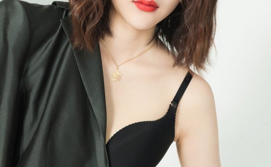 [Ligui丽柜] 2021.05.24 《职场的你》芝芝 [71+1P-50M]