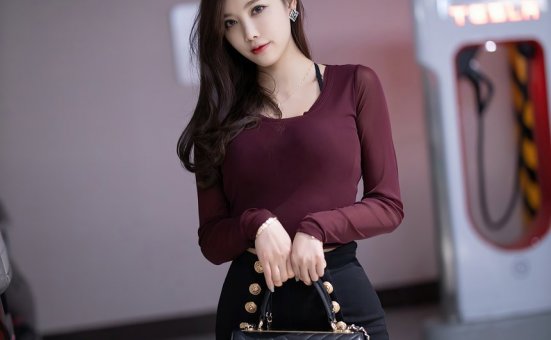 [XiuRen秀人网] 2021.03.16 No.3208 杨晨晨sugar [50+1P]