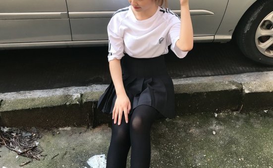 [最爱帆布鞋] 丝袜美腿写真 ON.46 图套