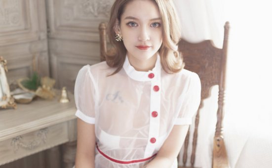 [YALAYI雅拉伊] 2020.02.26 Y557 刘子炀《最美守护者》[43+1P]