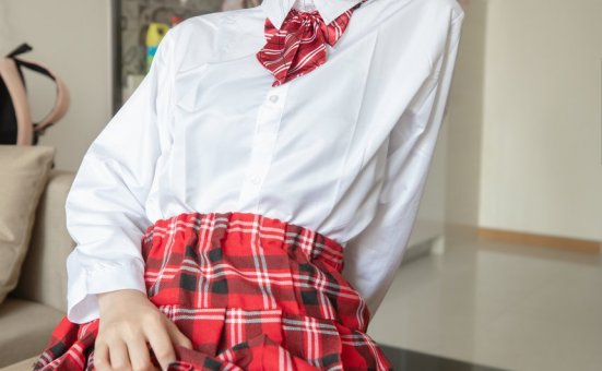 [MSLASS梦丝女神] 2020.05.02 NO.111 诗琪2《懂事的甜心》[73+1P720M]