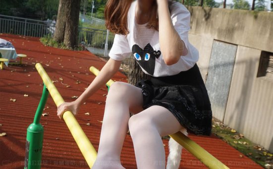 妖精视觉 NO.177 – 另一个摄影师妹？ [66P]