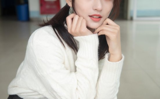 [MSLASS梦丝女神] 2019.11.19 NO.067 《璇璇 9分五官的校花》[62+1P433M]