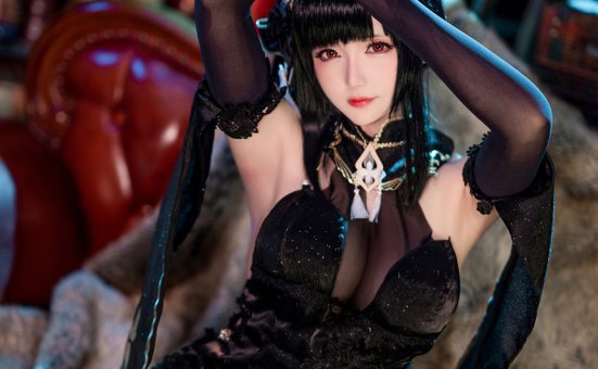 尹甜甜 ol皮裙 拍摄花絮 [90P+1V-3.4G]