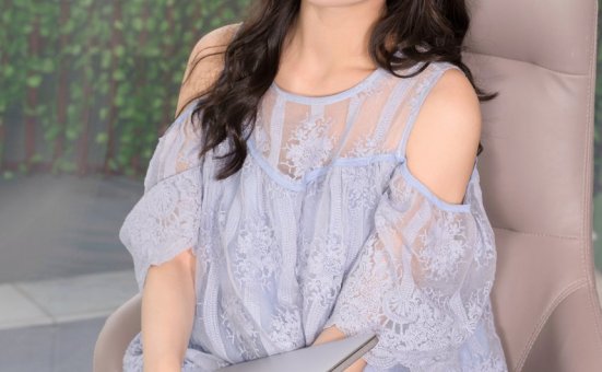 [Kelagirls克拉女神]2020.04.29《学姐挑鞋》姜璐[23P／404MB]