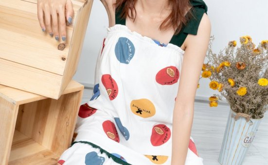 [kelagirls克拉女神]2020.01.01《好动の脚丫》小岚[41+1P／618M]