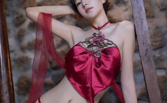 [XiuRen秀人网] 2024.04.28 No.8464 熊小诺 [80+1P]