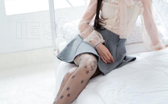 [IESS异思趣向] 2018.06.21 丝享家259：《辣妈花朵灰丝》辣妈（君君）[99P/29M]