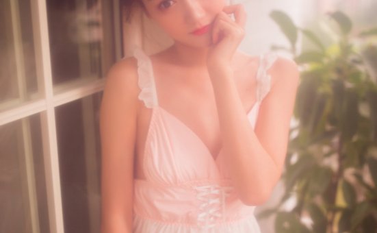 [YALAYI雅拉伊]2018.11.22 No.128 港女 李诗雨