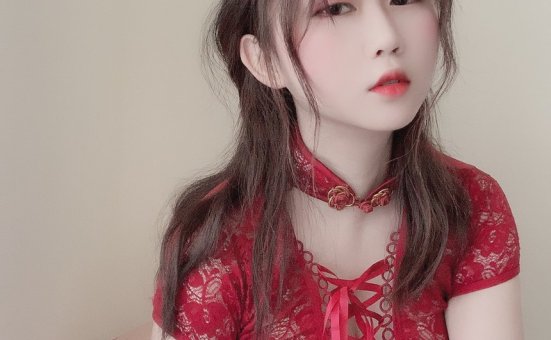 超胸美少女是依酱呀写真合集49套 [3.33GB]