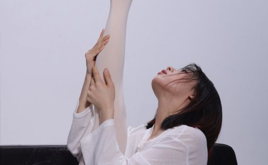 [YALAYI雅拉伊]2022.03.22 NO.912 开心宅家 虞艺[40+1P／362MB]