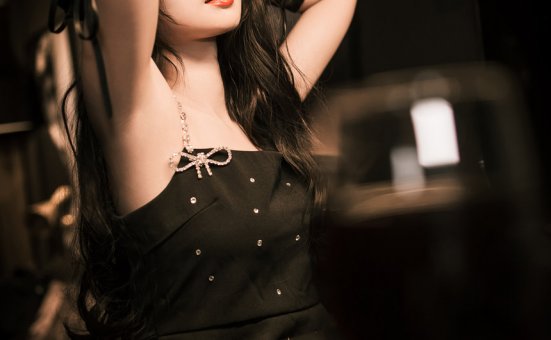 [YALAYI雅拉伊]2022.11.22 NO.987 一丝忧郁 小亭[45+1P／524MB]