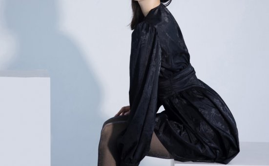 [唐朝摄影] 2021.04.28 No.004 柒柒 [44P-249MB]