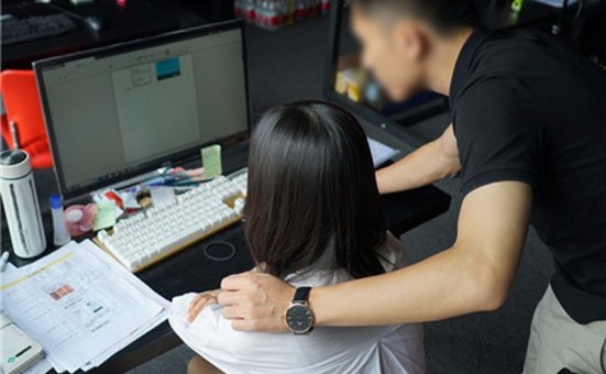 [KittyWawa袜小喵故事集]KTS014 加班 [90P-533MB]