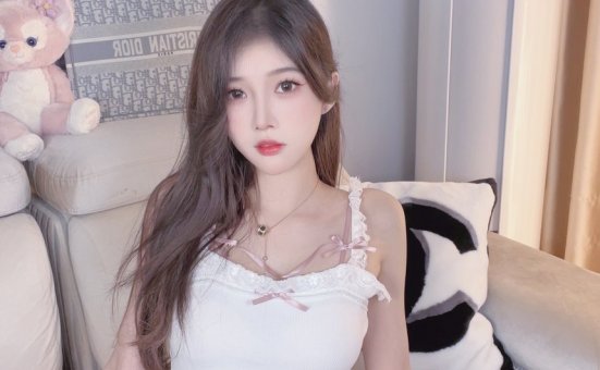 小小奶瓶儿 – NO.01 纯欲吊带 [11P+1V-142MB]