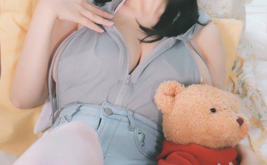 韶陌陌 – NO.24 兔子 [30P-240MB]