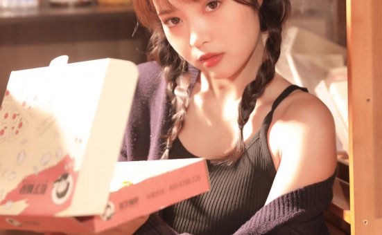 杨晨晨 黑色情趣内衣 拍摄花絮 [90P+1V-1.1G]