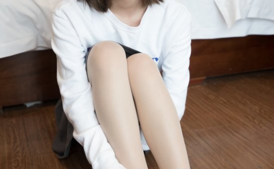 纳丝摄影 娜美女神的丝袜玉足 [82P1V-1.61GB]