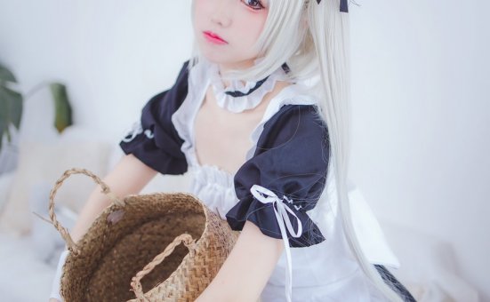 Coser衣衣 – NO.09 穹妹女仆 [28P-46MB]