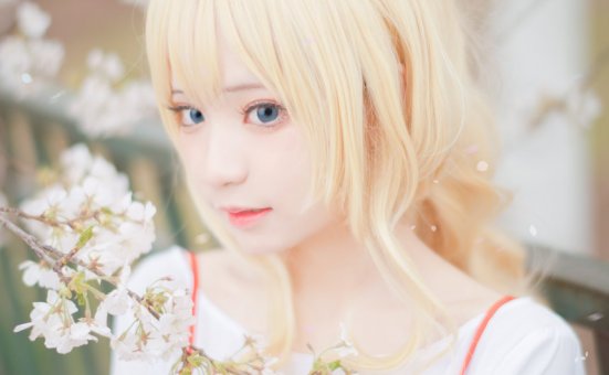 花柒hana NO.020 — 宫园熏粉裙 [9P-87M]