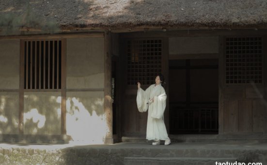 [YITUYU艺图语]2023.04.29 来信 如玉 [33+1P／320MB]