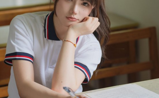 [YITUYU艺图语]2023.05.04 春日校园 shiro[25+1P／393MB]