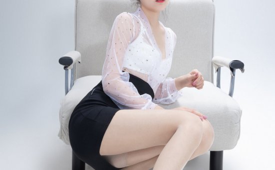 [绅士摄影] 第70期 安安[42P／201MB]