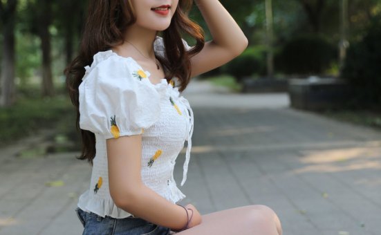 [绅士摄影] 第76期 雪雪[43P／89.7MB]