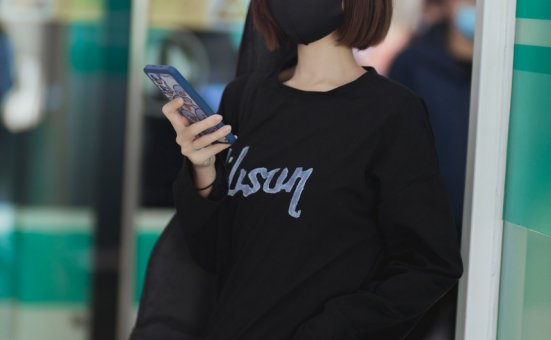 洛桑w伊梓 – NO.04 升玖老师 地铁吉他 [26P-276MB]