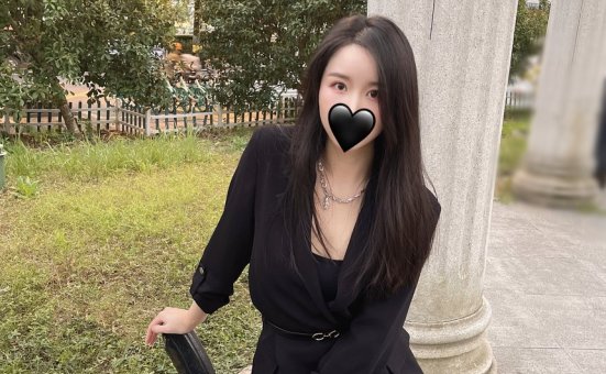 软妹小九九[July芝岚] – 黑丝户外 [49P-209MB]