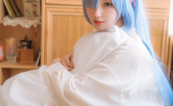 羽生三未 –  蕾姆 [32P-304MB]