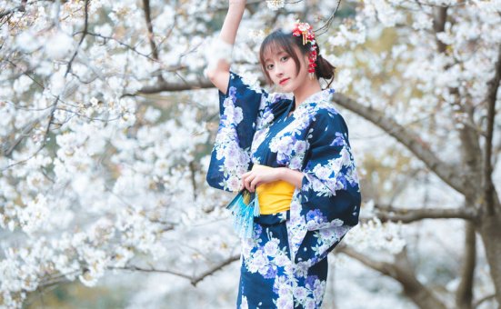 冬马路纱 No.005-樱园浴衣 [9P-133MB]