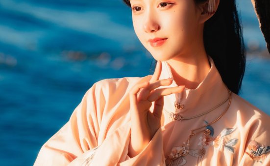 木绵绵OwO – NO.82 山川如酒 [35P-450MB]