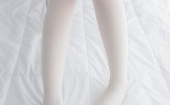 白乐乐 黑色情趣 拍摄花絮 [78P+1V-1.1G]